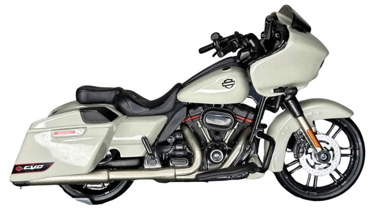 1:18 ölçekli motosiklet modeli