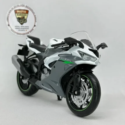 Kawasaki Ninja ZX-6R 1:12 Diecast Motosiklet Model
