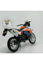 KTM 790 Adventure Maket - 1:18 Bburago Rally Edition - Görsel 3