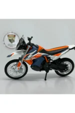 KTM 790 Adventure Maket - 1:18 Bburago Rally Edition - Görsel 6