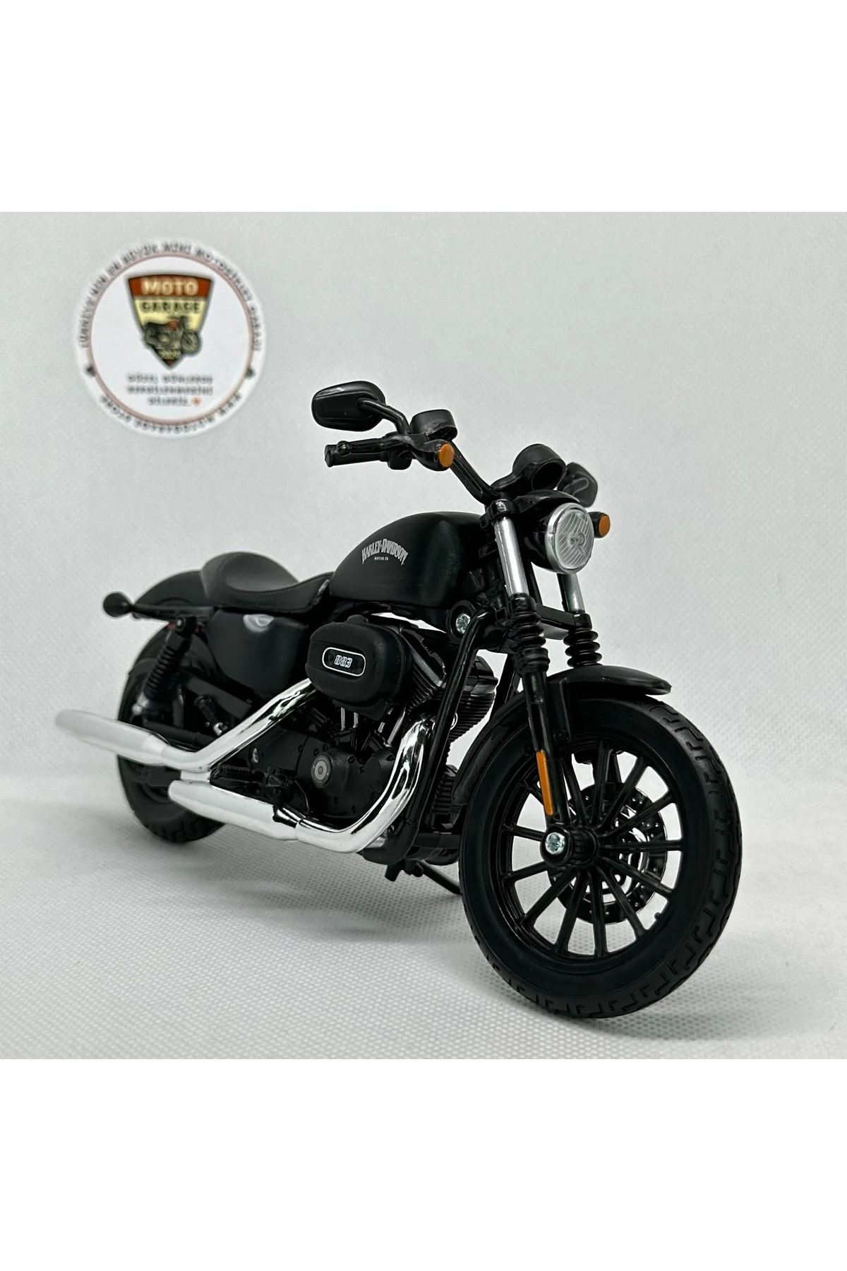 1_org_zoom-292.jpg Harley Davidson Iron 883 1:12 Maisto Diecast