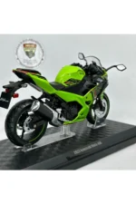 Kawasaki Ninja 400 Stantsız 1:12 Diecast Motosiklet Model - Görsel 3