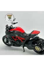 Ducati XDiavel Carbon Maket Motor - 1:12 Maisto Diecast - Görsel 4
