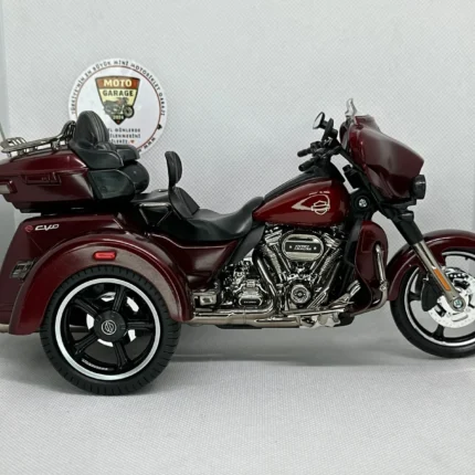 Harley Dav. 2021 CVO Tri Glide 1:12 Diecast Motosiklet Model Lisanslı - görsel 2