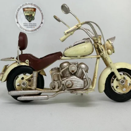 El Yapımı Krem Chopper/Cruiser Metal Motosiklet Biblosu – Kahverengi Koltuklu & Sissy Barlı - görsel 2