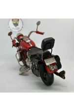 El Yapımı Kırmızı Chopper/Cruiser Metal Motosiklet Biblosu – Siyah Yan Çantalı & Sissy Barlı - Görsel 4