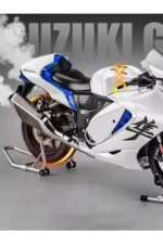 Suzuki Hayabusa GSX R1300 Maket Motor - 1:6 Işıklı Dumanlı - Görsel 5