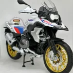 BMW R 1250 GS Maket - 1:9 Işıklı Diecast Adventure