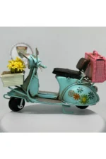 El Yapımı Dekoratif Turkuaz Çiçekli Scooter Motosiklet Model – Metal Biblo & Vintage Maket (13 cm) - Görsel 5