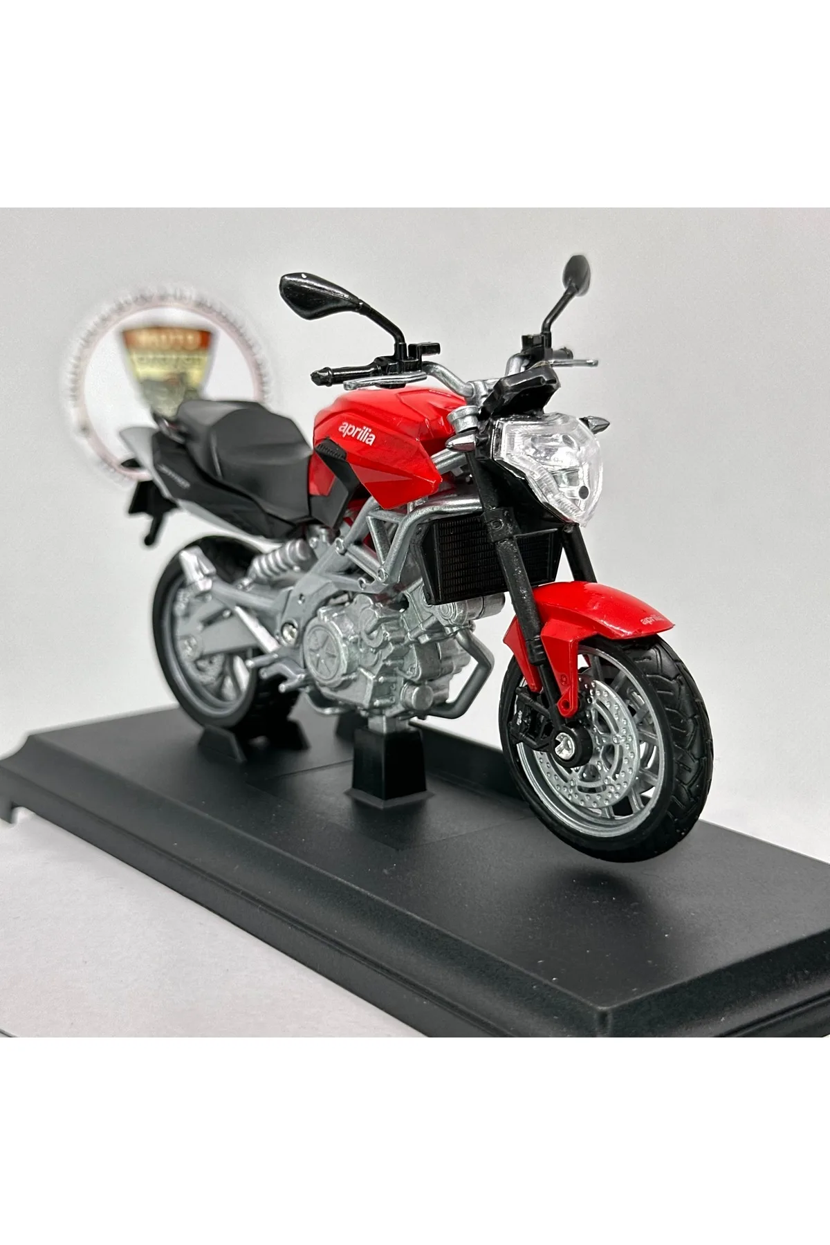 1_org_zoom-94.jpg Aprilia Shiver 750 Maket Motor - 1:18 Welly Diecast Naked