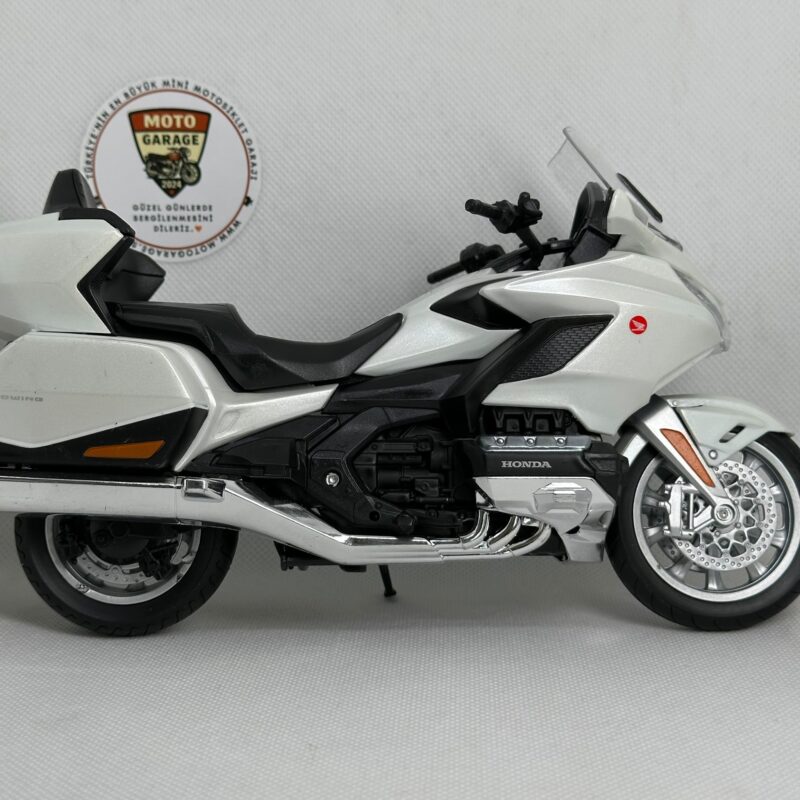 Honda Goldwing Maket – 1:12 Welly Beyaz Touring Serisi - görsel 2
