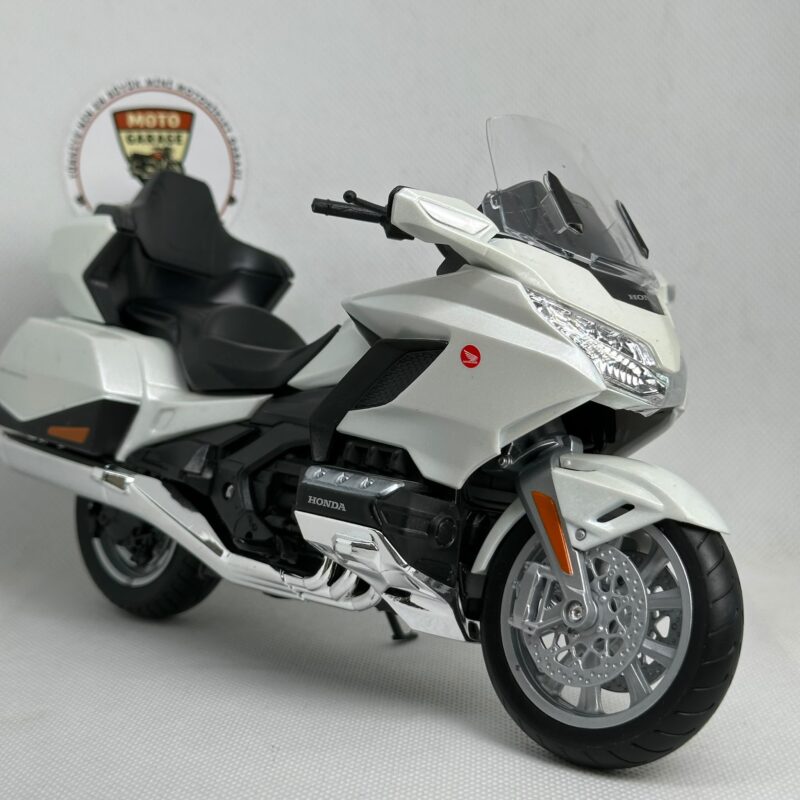 Honda Goldwing Maket - 1:12 Welly Beyaz Touring Serisi