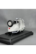 Vespa 150 VL 1T 1:18 Diecast Scooter Modeli - Gri - Görsel 3