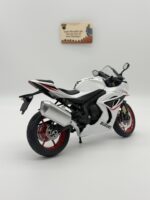 Suzuki GSX-R1000 Maket - 1:9 Büyük Ölçek Işıklı Beyaz - Görsel 3