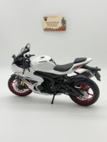 Suzuki GSX-R1000 Maket - 1:9 Büyük Ölçek Işıklı Beyaz - Görsel 4
