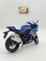 Suzuki GSX-R1000 Maket - 1:9 Ölçek Işıklı Lacivert Model - Görsel 3