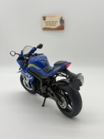 Suzuki GSX-R1000 Maket - 1:9 Ölçek Işıklı Lacivert Model - Görsel 4