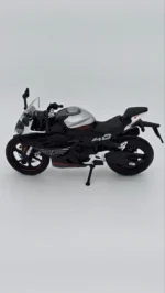 CFMOTO 450SR 1:12 Diecast Motosiklet Modeli - Siyah Carbon Edition - Görsel 2