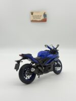 Yamaha YZF-R3 1:12 Diecast - Parlak Mavi Karbon Detaylı Motosiklet Modeli - Görsel 3