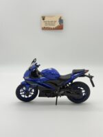 Yamaha YZF-R3 1:12 Diecast - Parlak Mavi Karbon Detaylı Motosiklet Modeli - Görsel 5