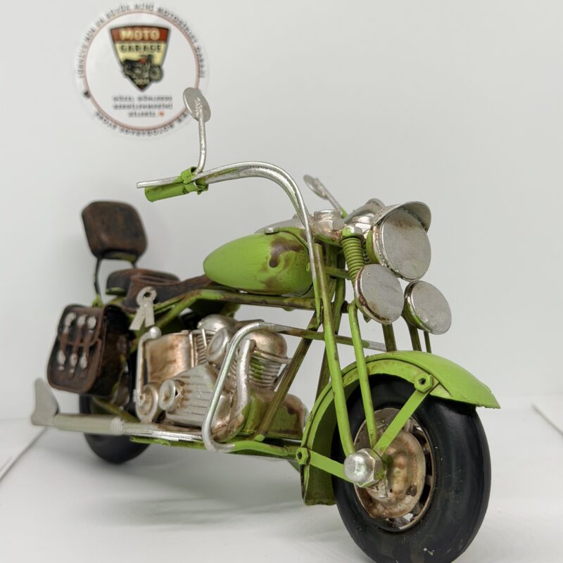 1:18 ölçekli motosiklet model oyuncak - deri çantalı chopper maketi