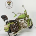 Nostaljik Deri Çantalı Yeşil Chopper - 1:18 Ölçek (12cm) Dekoratif Motosiklet Modeli - Görsel 3