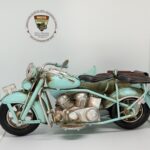 Nostaljik Sepetli Buz Mavisi Klasik Motosiklet - 1:18 Ölçek (12cm) Dekoratif Model - Görsel 6