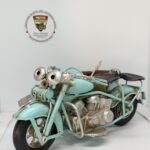 Nostaljik Sepetli Buz Mavisi Klasik Motosiklet - 1:18 Ölçek (12cm) Dekoratif Model - Görsel 7