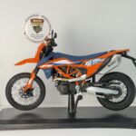 KTM 690 SMC R - 1:18 Ölçek (12cm) Kutulu Diecast Motosiklet Modeli - Görsel 5