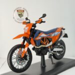 KTM 690 SMC R - 1:18 Ölçek (12cm) Kutulu Diecast Motosiklet Modeli - Görsel 6