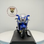 Mavi Yarış Motosikleti #46 - 1:18 Ölçek (12cm) Kutulu Standlı Diecast Model - Görsel 7