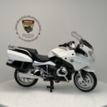BMW R1250 RT - 1:18 Ölçek (12cm) Kutulu Standlı Diecast Model (Beyaz) - Görsel 2