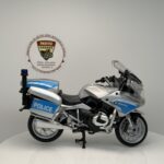 BMW R1250 RT-P Polis Motosikleti - 1:18 Ölçek (12cm) Kutulu Standlı Diecast Model - Görsel 3