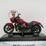 Suzuki Boulevard M90 Cruiser 1:18 Ölçek Diecast Maket - Görsel 5