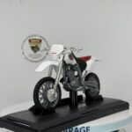Honda XR400R Enduro 1:18 Ölçek Stantlı Diecast Maket - Görsel 6