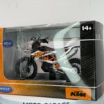 KTM 690 Enduro R 1:18 Ölçek Lisanslı Diecast Maket Motosiklet - Görsel 8