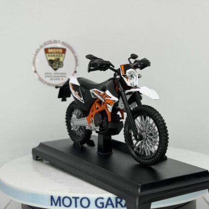 KTM 690 Enduro R 1:18 Ölçek Lisanslı Diecast Maket Motosiklet