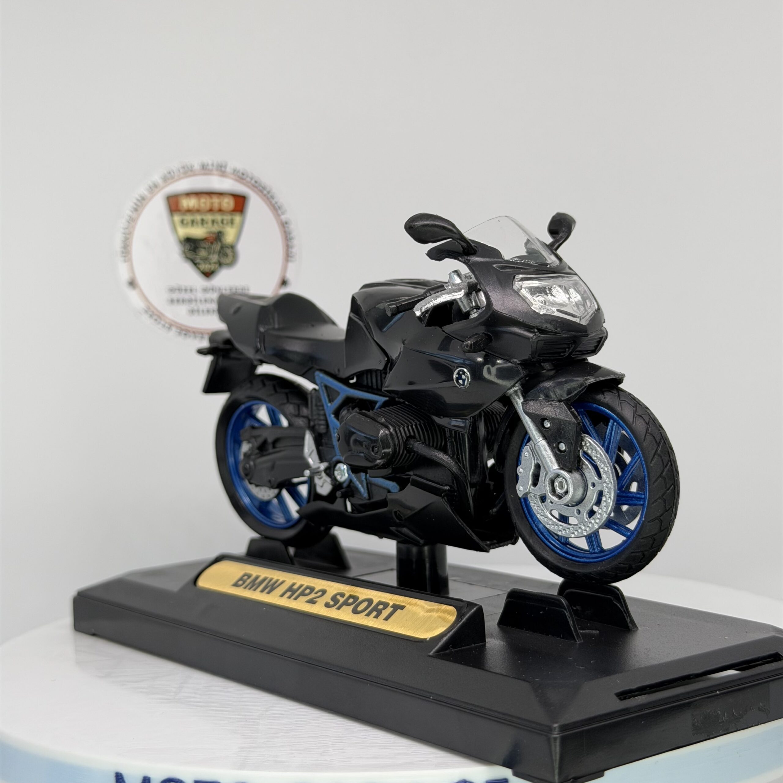 IMG_8043 BMW HP2 1:18 Lisanslı Diecast Motorsiklet Model