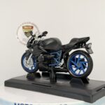 BMW HP2 1:18 Lisanslı Diecast Motorsiklet Model - Görsel 4