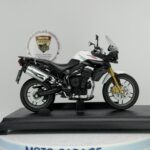 Triumph TIGER 800 Diecast Motor - 1:18 Welly Diecast - Görsel 2