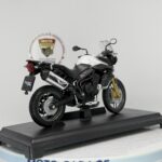 Triumph TIGER 800 Diecast Motor - 1:18 Welly Diecast - Görsel 3