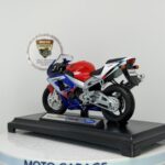 Honda CBR 900RR FireBlade- 1:18 Ölçek Welly Diecast Model - Görsel 4