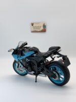 Yamaha YZF-R1M 1:9 Ölçek Diecast Motosiklet Model – Sesli & Işıklı - Görsel 4