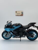 Yamaha YZF-R1M 1:9 Ölçek Diecast Motosiklet Model – Sesli & Işıklı - Görsel 5