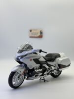 Honda Goldwing GL 1800 Diecast Motosiklet- 1:9(25 cm) Beyaz Touring Serisi çantasız seri - Görsel 7