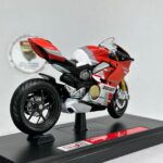 Ducati Panigale V4s Maket Motor - 1:18 Maisto Diecast - Görsel 2