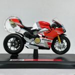 Ducati Panigale V4s Maket Motor - 1:18 Maisto Diecast - Görsel 3