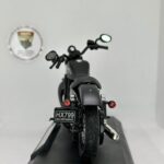 Harley Iron 883 Cruiser Chopper 1:12 Diecast Motosiklet Model Oyuncak - Görsel 4