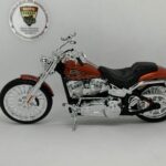 Maisto 1:12 Harley-Davidson 2014 CVO Breakout Motosiklet - Görsel 7
