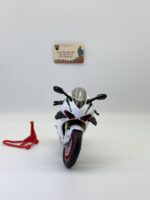 Ducati Panigale V4 Beyaz Diecast 1:10 Ölçek Sesli ve Işıklı | Alloy Diecast Model - Görsel 7